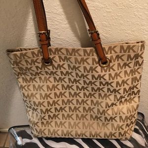 Michael Kors purse